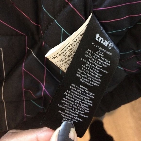 Aritzia TNA ASPEN long Winter Coat - XXS - Picture 10 of 10